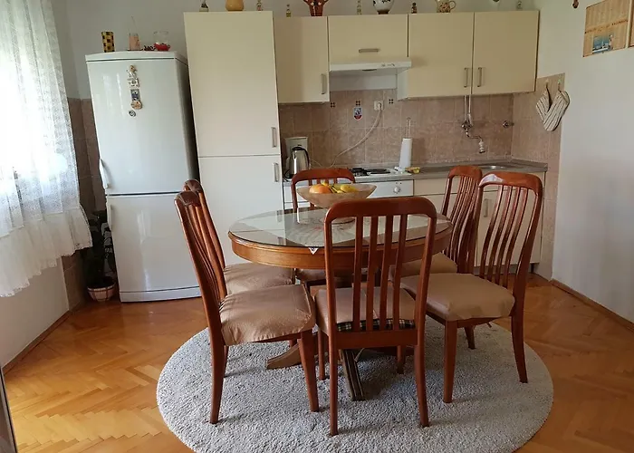 Apartment Marija & Iko